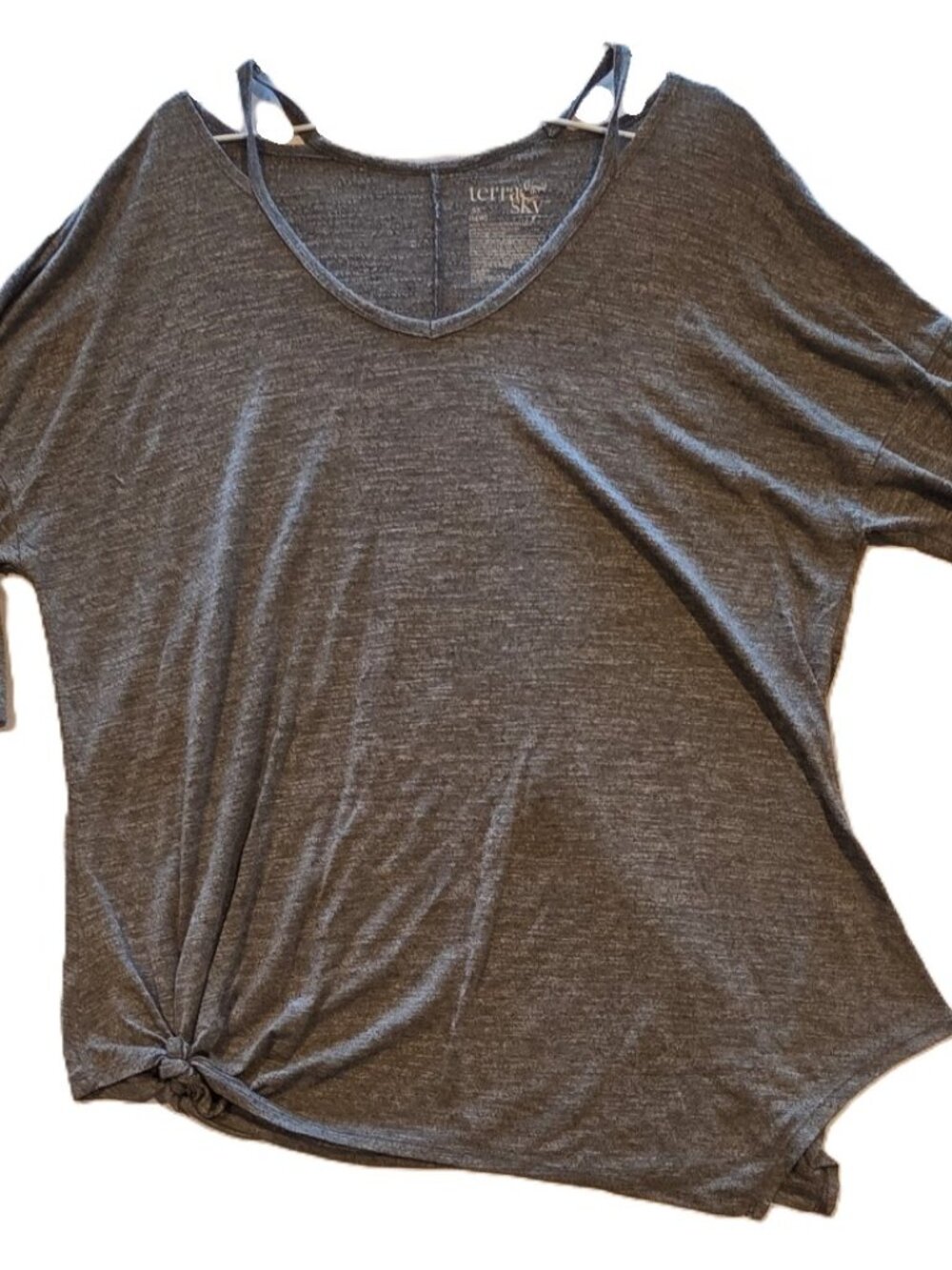 *TERRA & SKY - Ladies heather gray dolman-sleeve knit top*